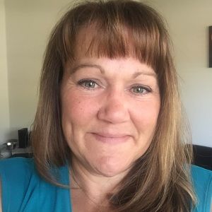 Meet your Posher, Dana